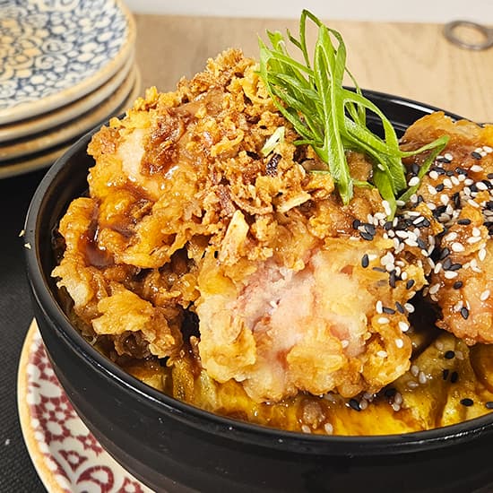 Plato de Pollo Karaage en Somo