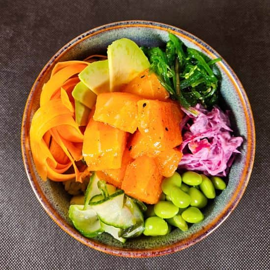 restaurante asiatico y japones en somo Umami