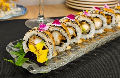 Donde comer sushi en Somo restaurante asiatico Umami