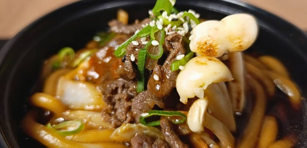 5 cosas que no puedes perderte en restaurante Umami en Somo al lado de la playa